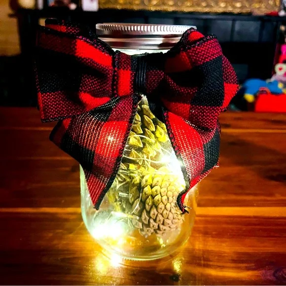 New* Rustic Farmhouse Decor Pinecone FairyLight Mason Jar Buffalo Plaid - Picture 3 of 12